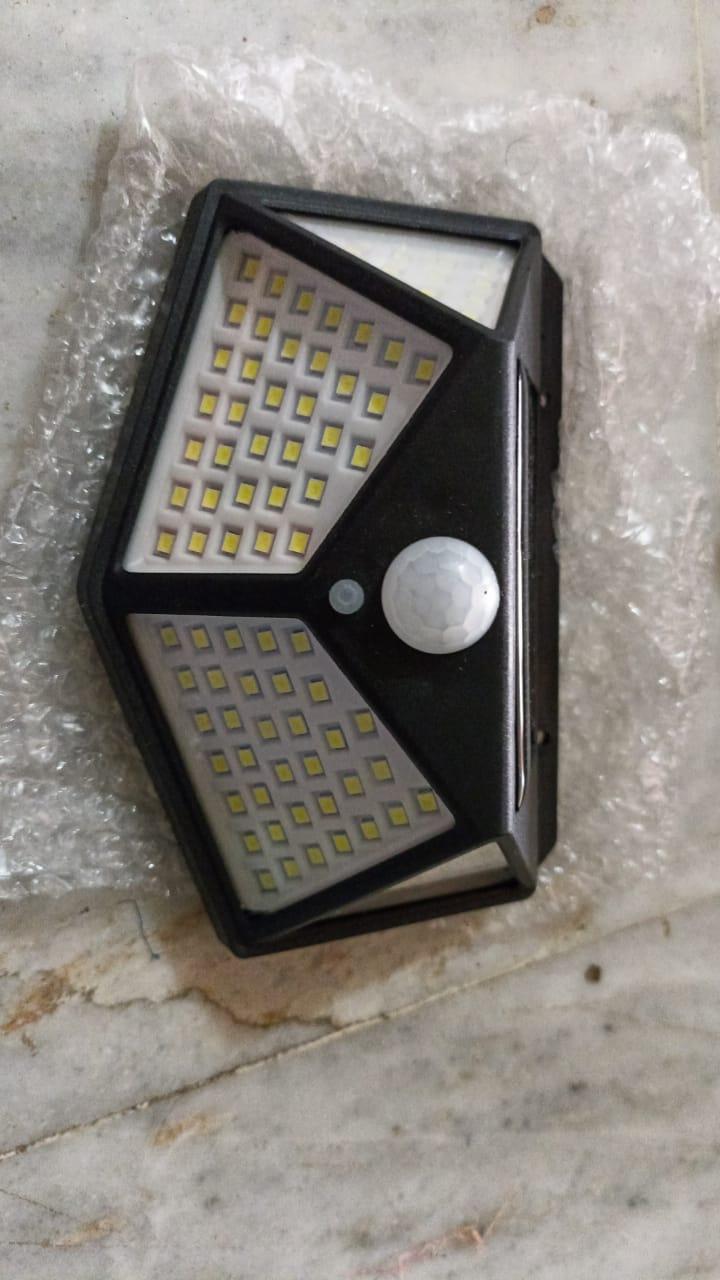 Solar Wireless Security Led Light With Motion Sensor